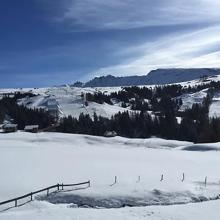 Aparthotel Camera Alpe Di Siusi *
